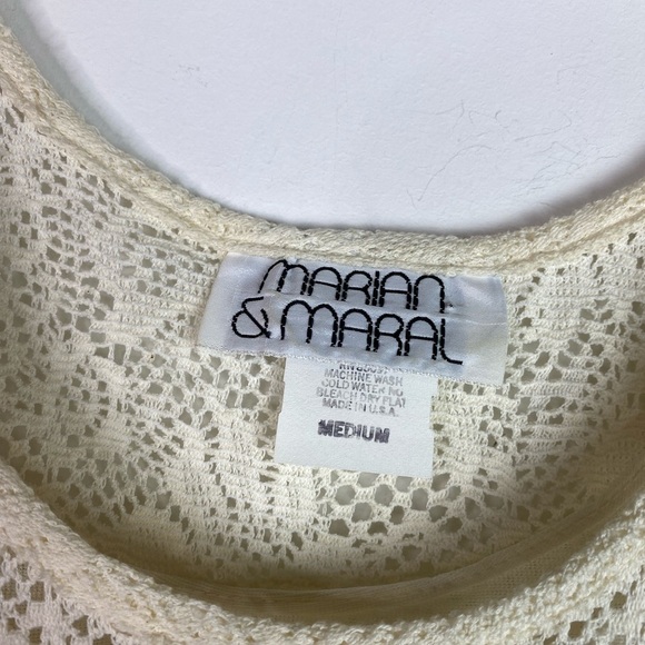 Marian & Maral Lace Cream Off white dress Medium - Picture 3 of 5